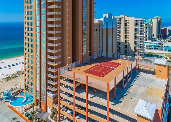 Phoenix 1602-1 Apartment *