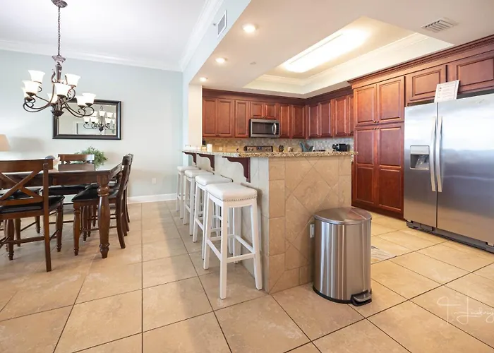 Phoenix 1602-1 Apartment Gulf Shores